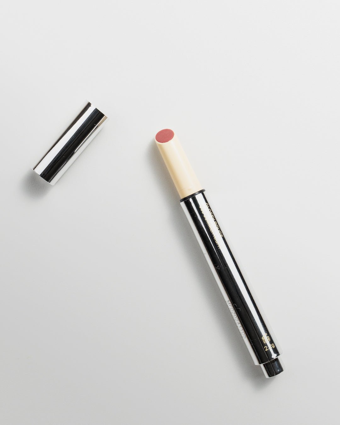 High Transparency Glossy Rouge #561 - NUWA BeautyJoocyee