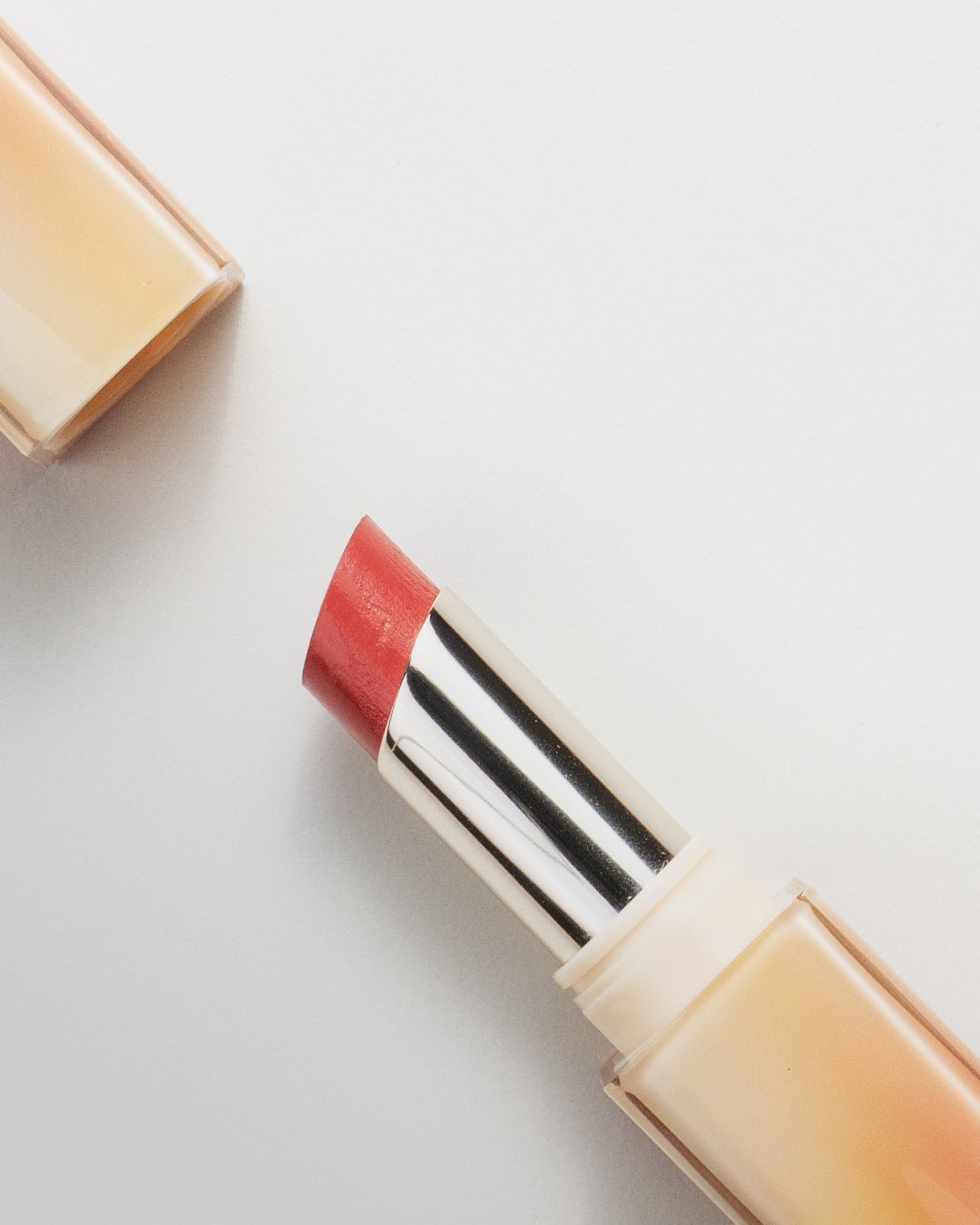 Long - Lasting Glazed Rouge #520 - NUWA BeautyJoocyee