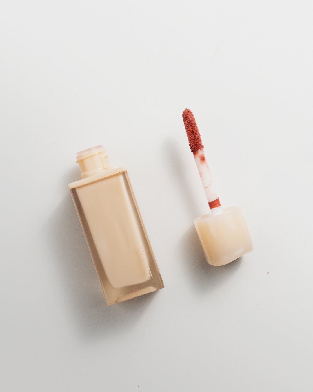 New Nude Matte Muddy Gloss #956L - NUWA BeautyJoocyee