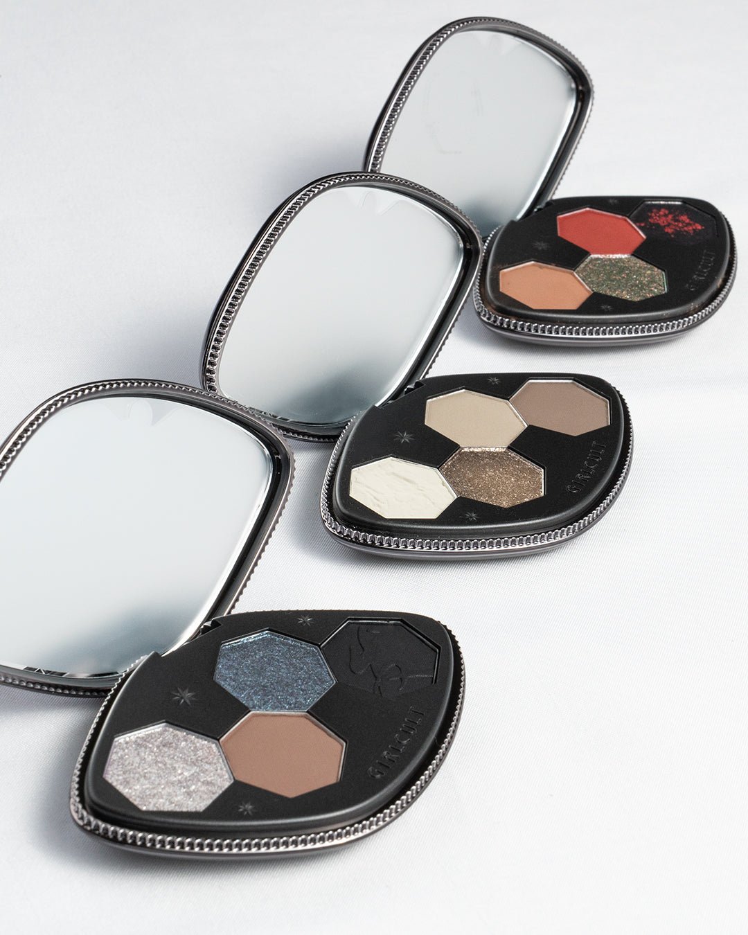 Four Great Inventions Eyeshadow Palette #52 Like Fire - NUWA BeautyGirl Cult