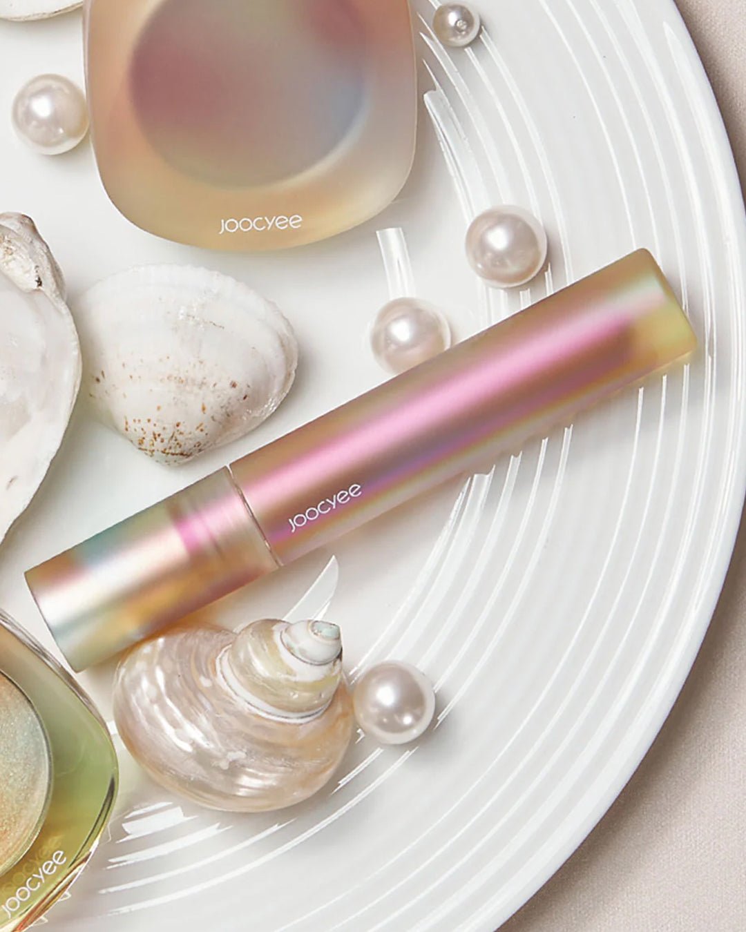 New Spiral Shell Glazed Lipgloss #07 Yuanyang Milk Tea - NUWA BeautyJoocyee