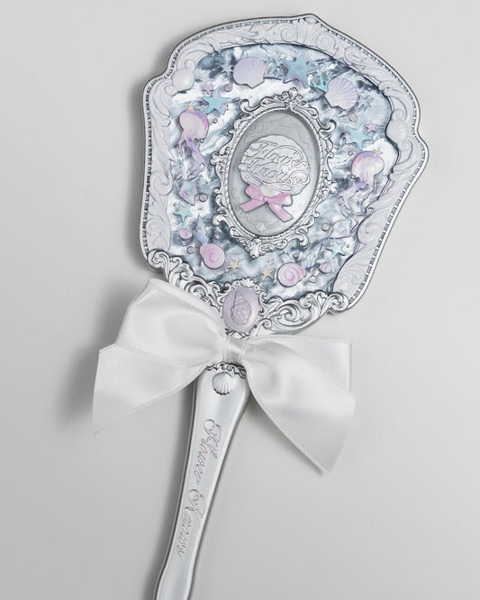 Shell's Jewel Hand Mirror Pearly White - Nüwa BeautyFlower Knows