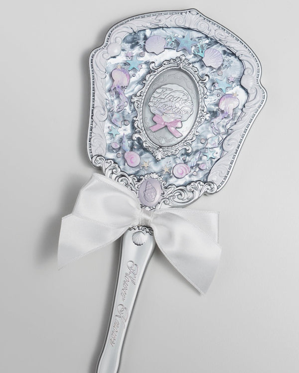 Shell's Jewel Hand Mirror Pearly White - Nüwa BeautyFlower Knows