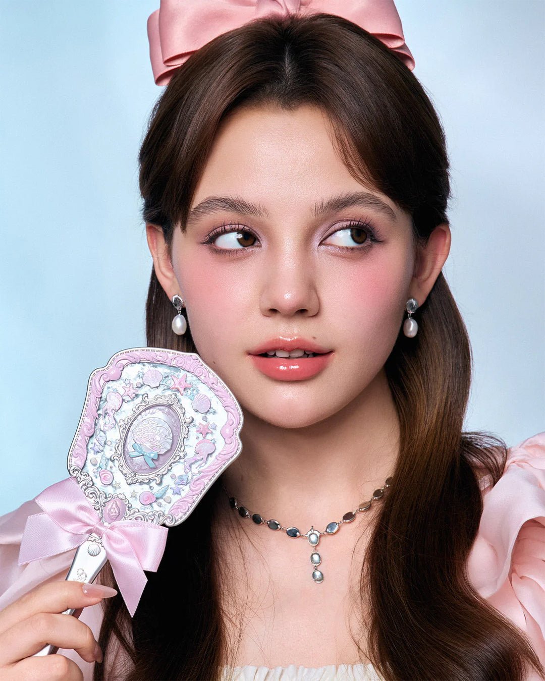 Shell's Jewel Hand Mirror Pink Seashell - Nüwa BeautyFlower Knows