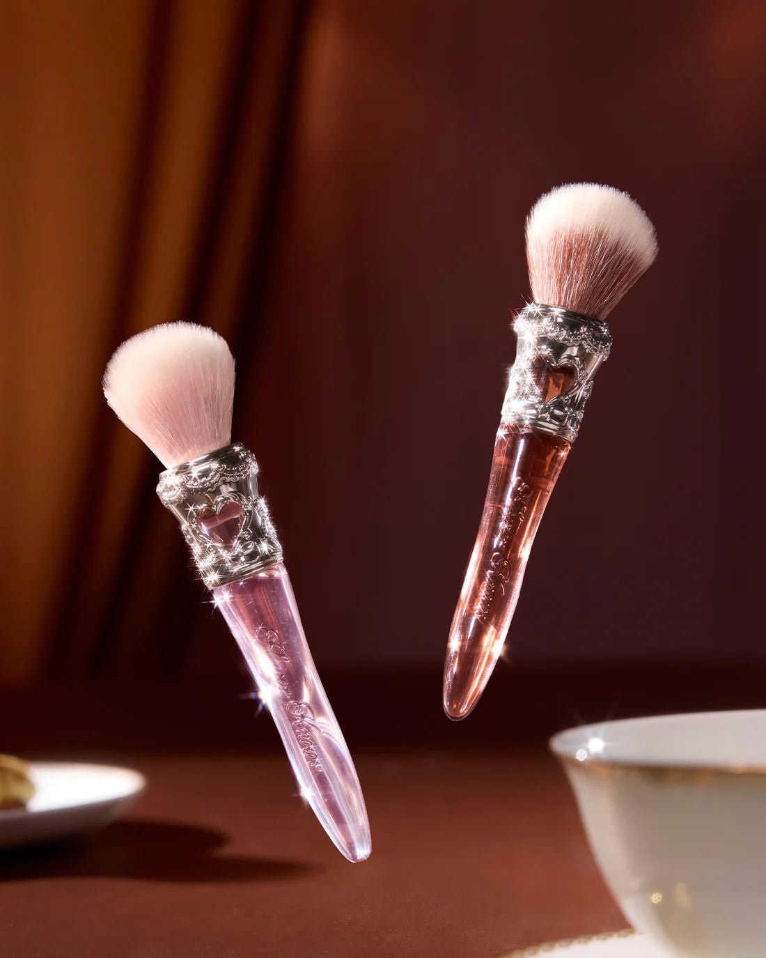 The Sweetie Bear Rounded Blush Brush Chocolate - Nüwa BeautyFlower Knows